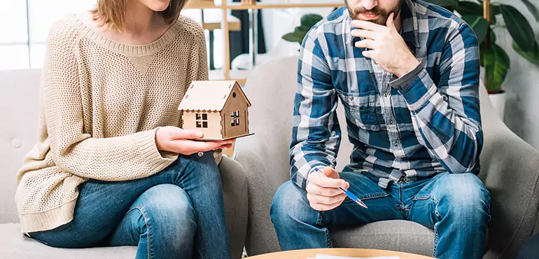 Why Sell Your House During Divorce in Hagatna, GU?